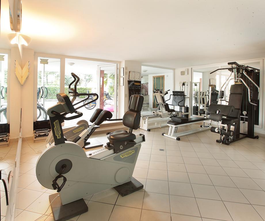צ'סנטיקו Gallia Club Hotel מראה חיצוני תמונה
